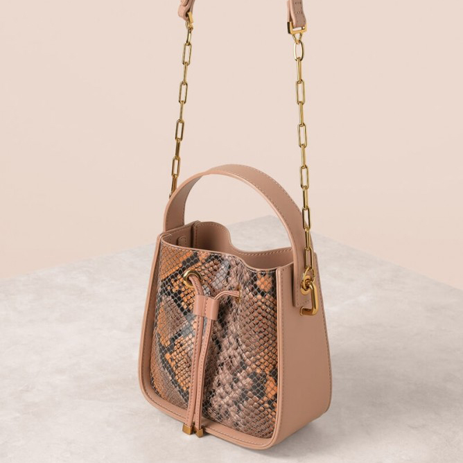 mini bucket bag