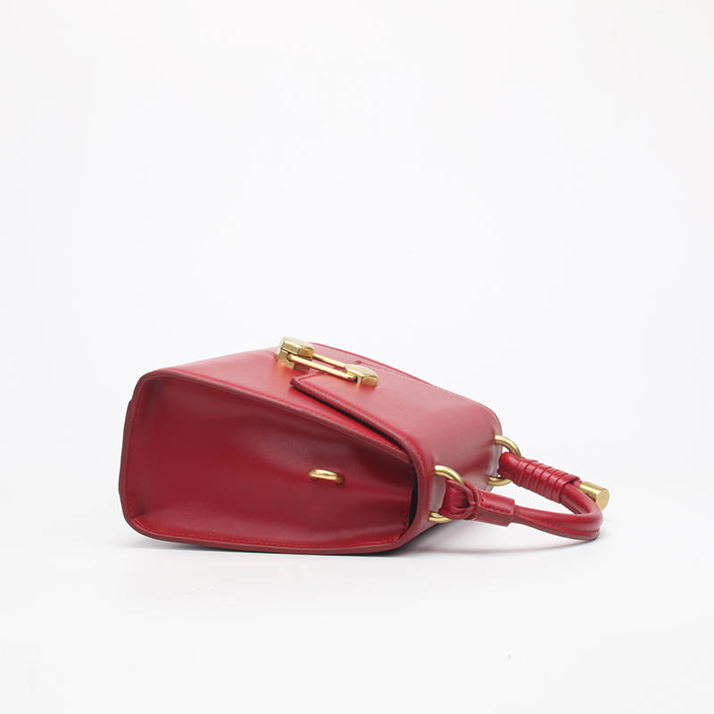 chic burgundy tote bags