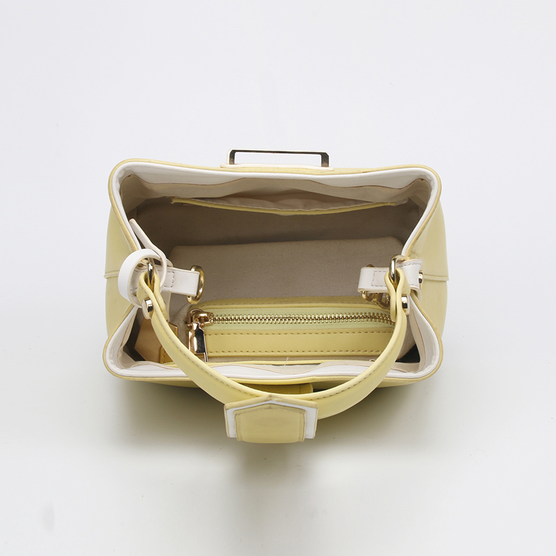 hobo bucket bag with woven straps