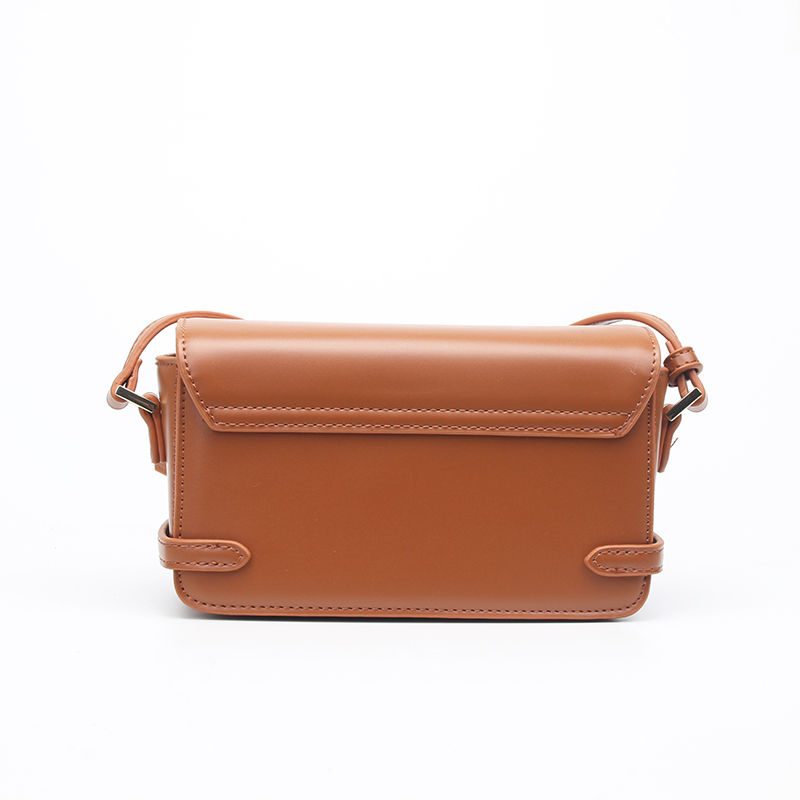 box shoulder bag
