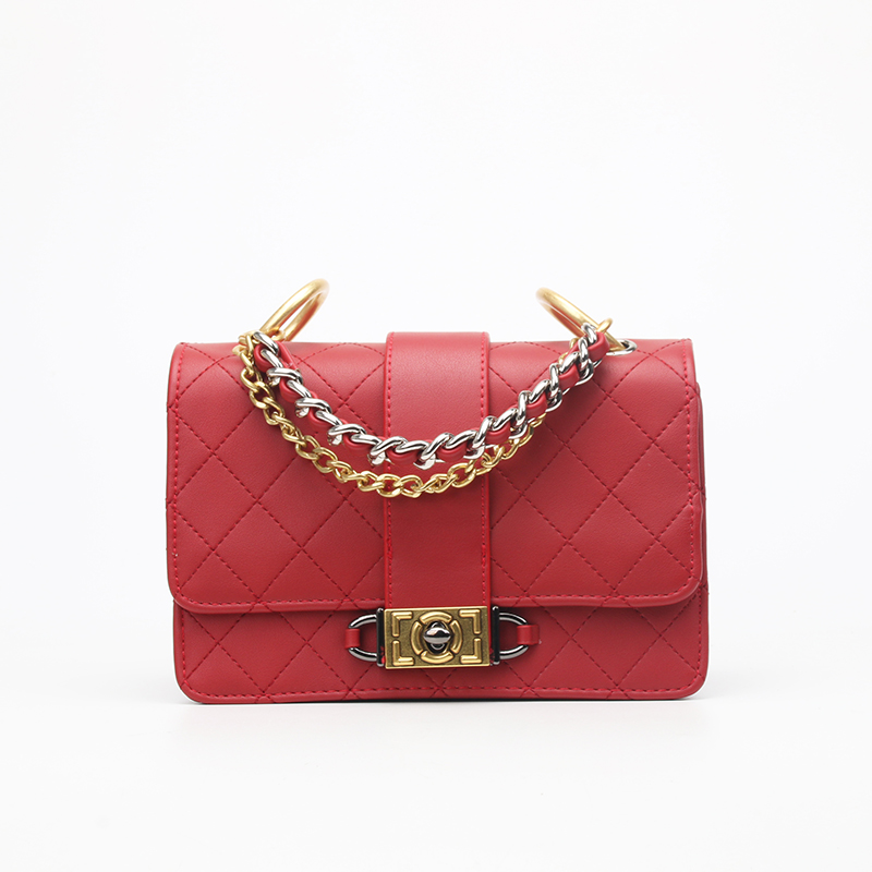 Turn lock shoulder bag