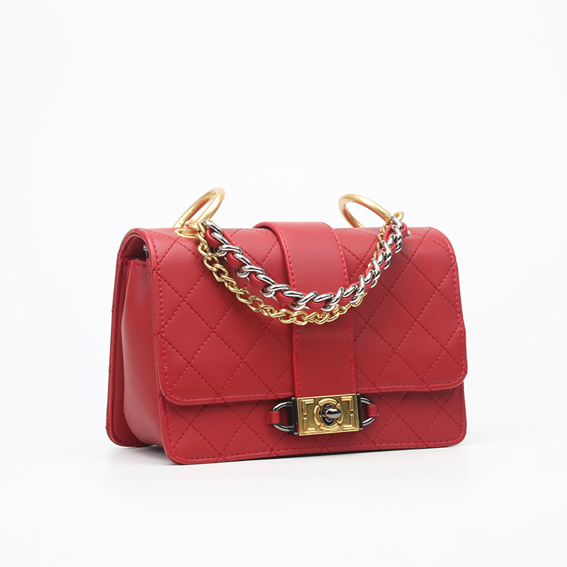 quilting shoulder bag