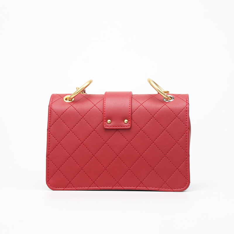 Signature Chain Crossbody