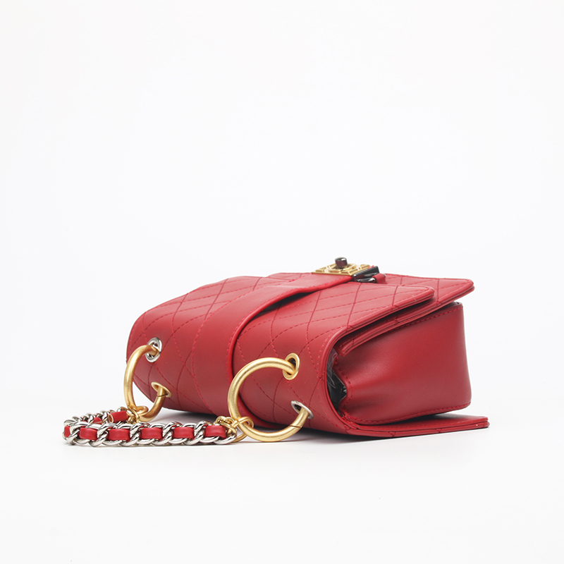 black chain clutch bag