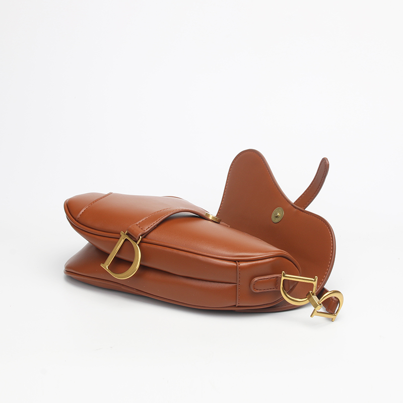 Versse flap shoulder bags