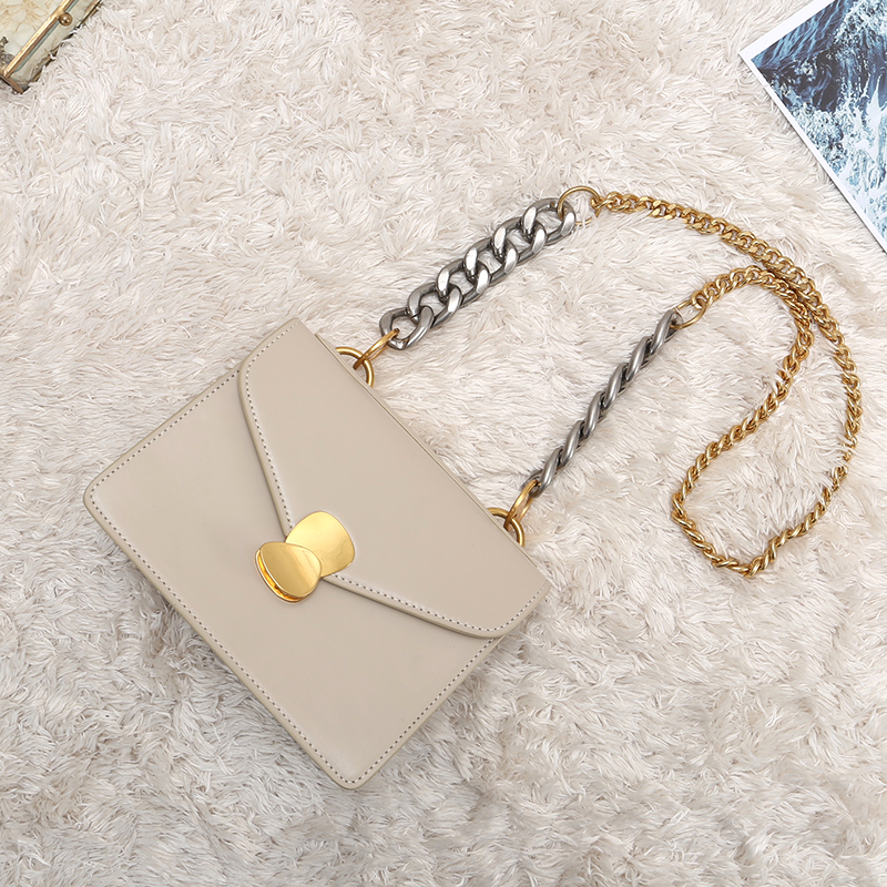 custom handbag with chain strap
