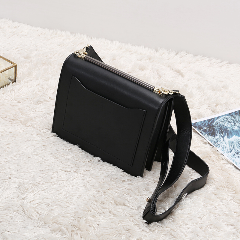 popular crossbody bags