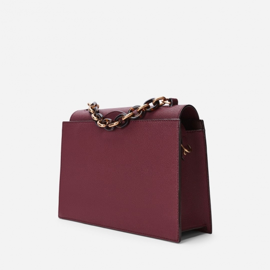 Resin chain handbag
