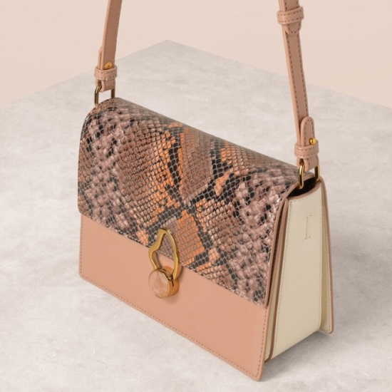 bucket bag