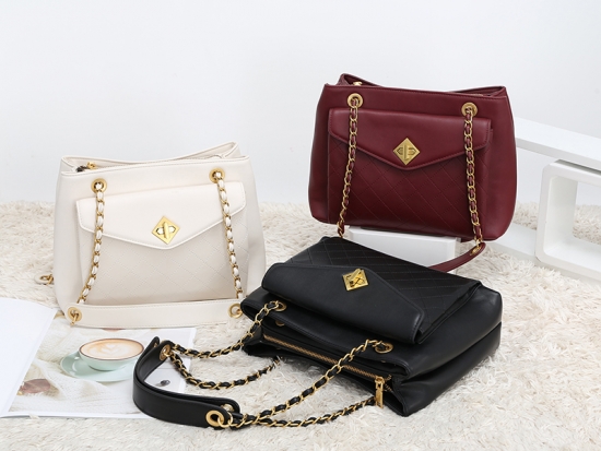  burgundy shoulder tote